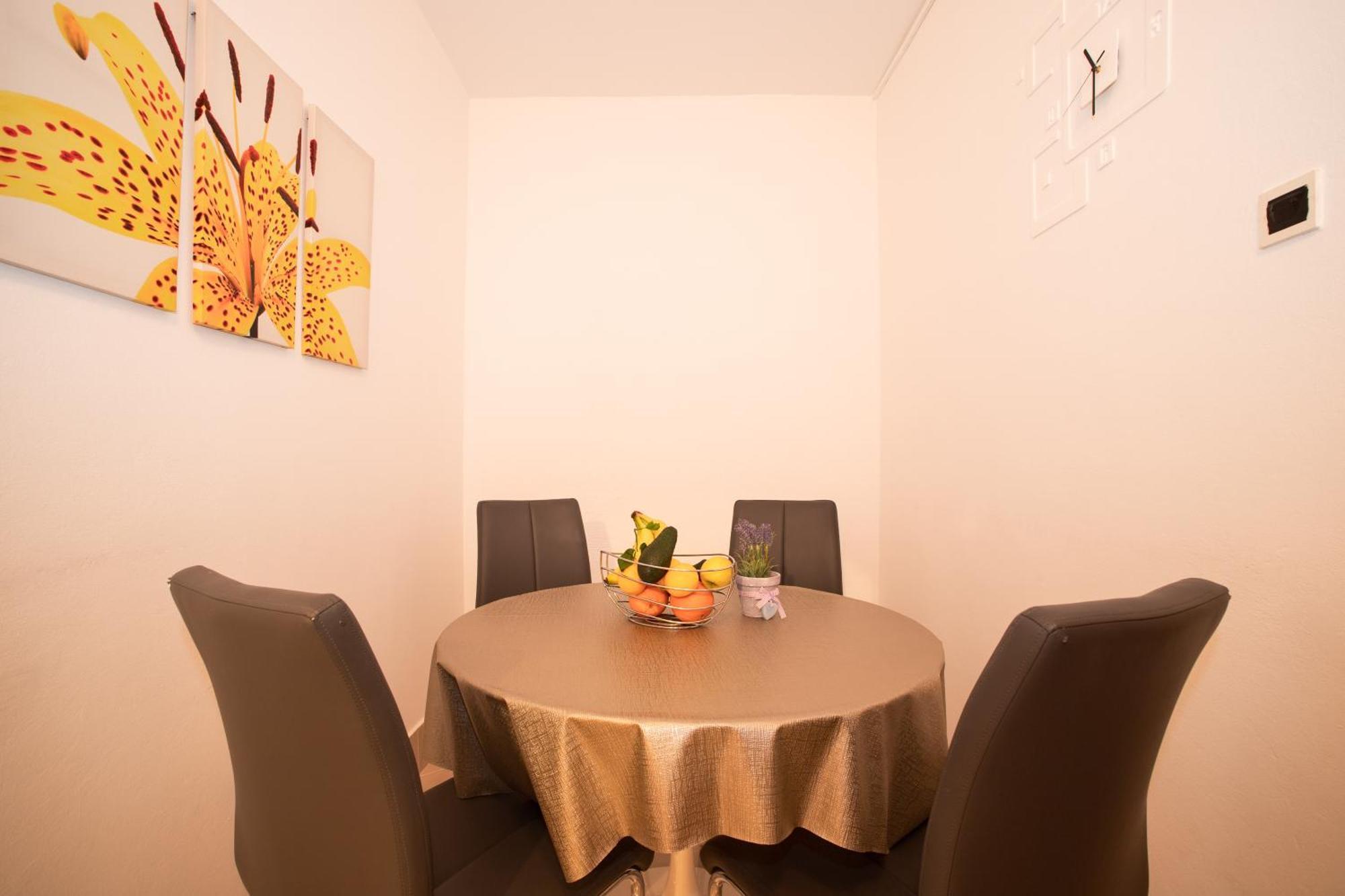 Apartments Vala Betina  Ngoại thất bức ảnh