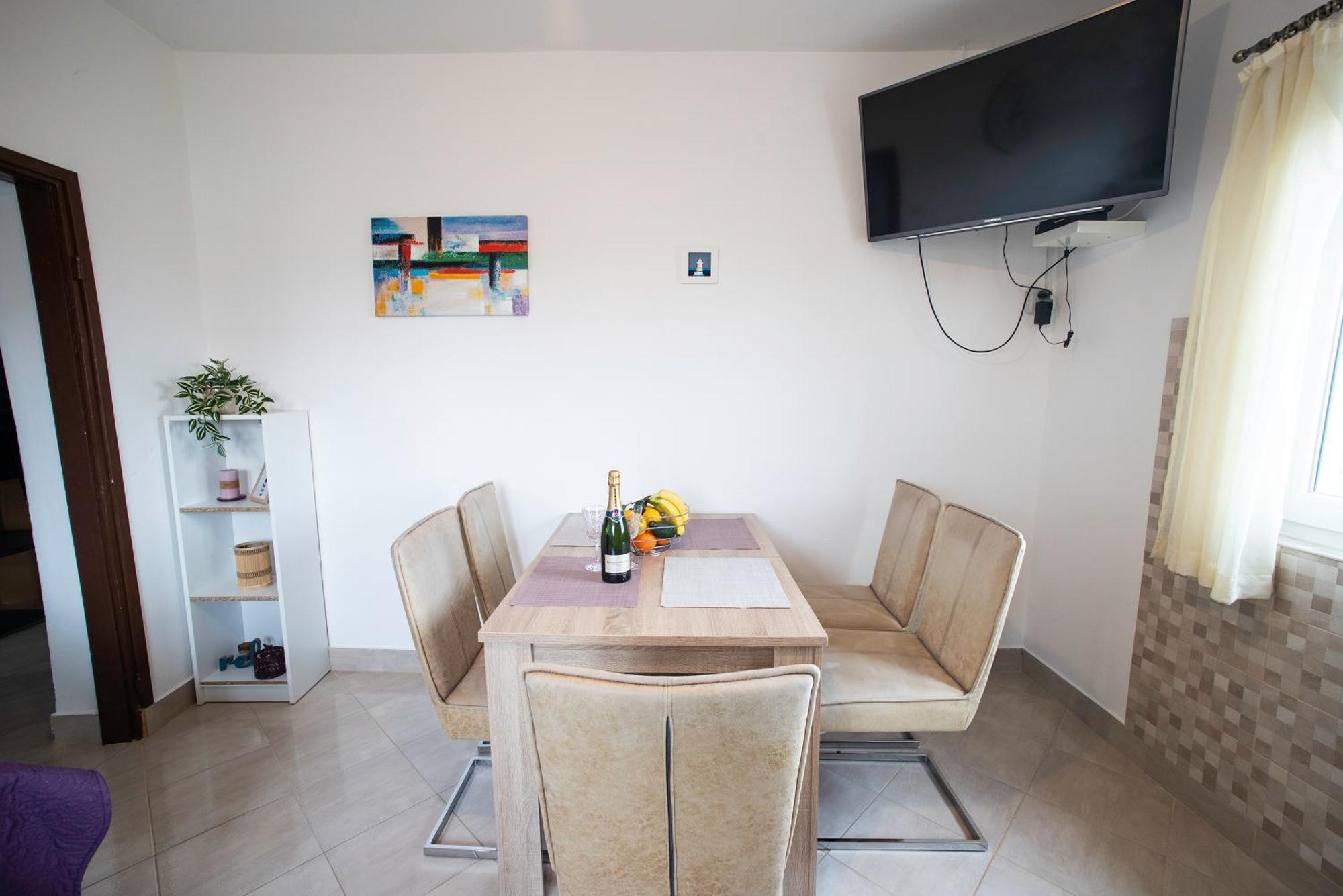 Apartments Vala Betina  Ngoại thất bức ảnh